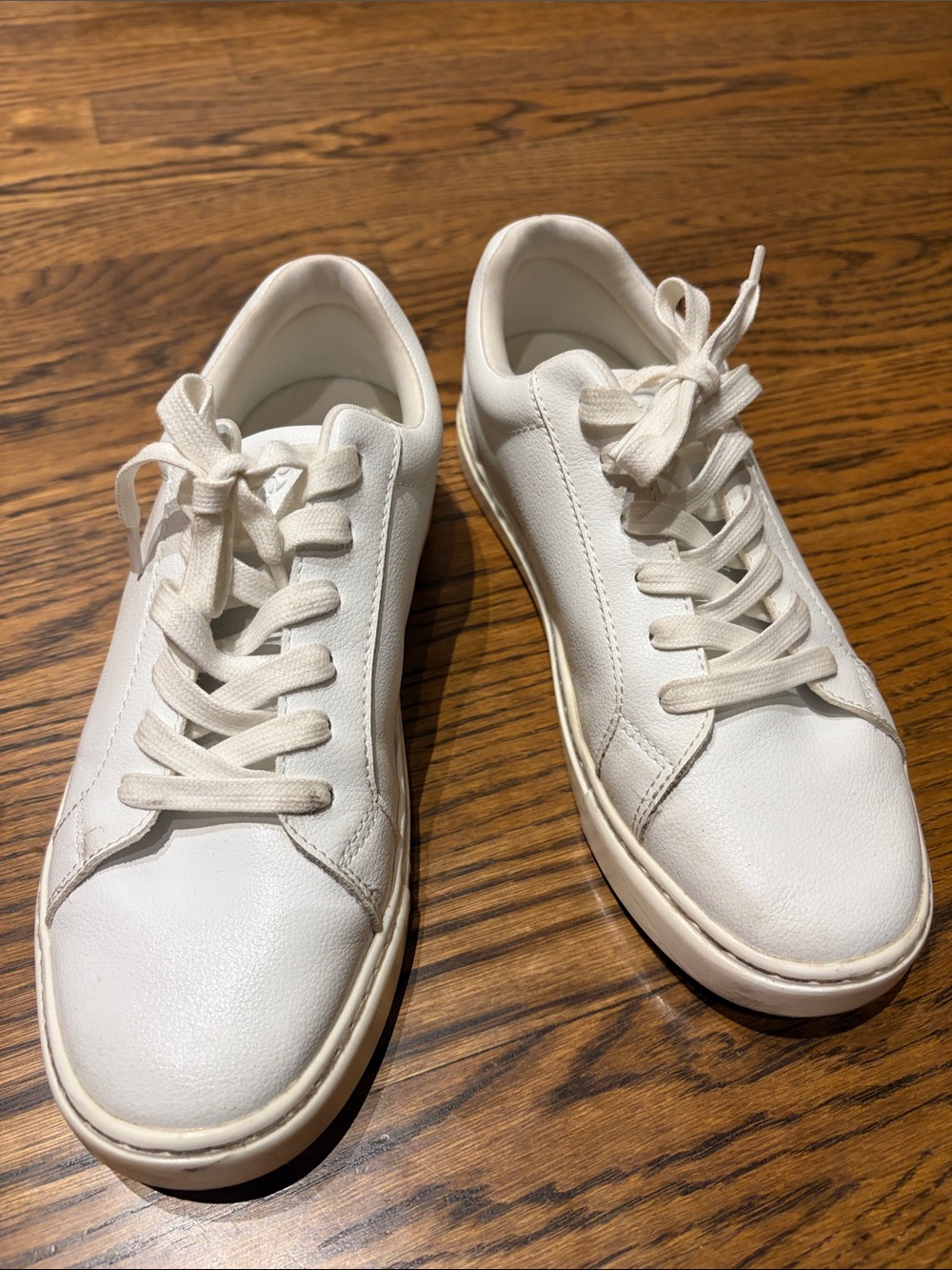 Fuego Dance Sneakers (W7.5) - Picture 2 of 5